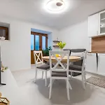 Tonka Apartman *